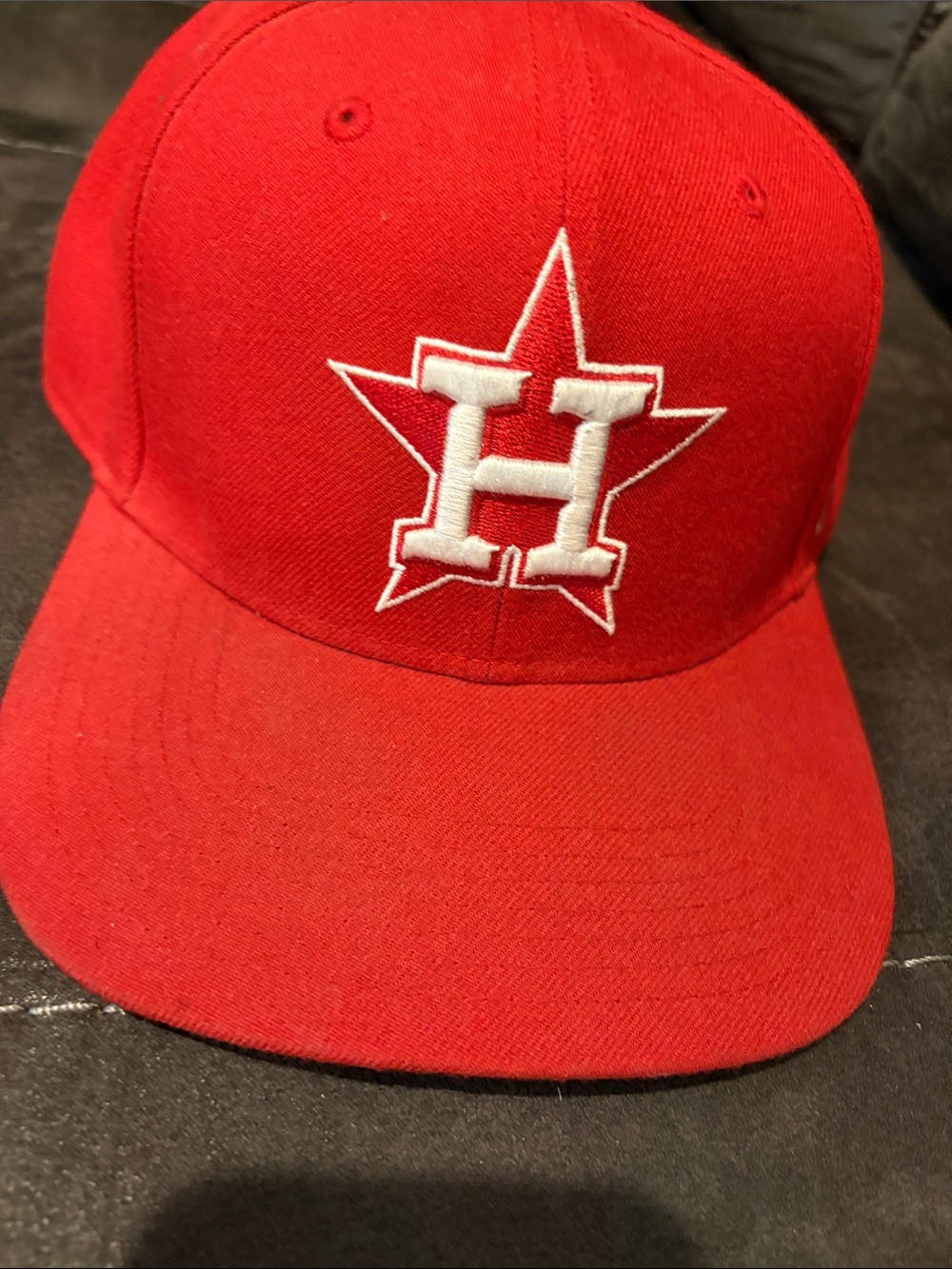 Red Embroidered 'H' Star Baseball Cap - Unbranded